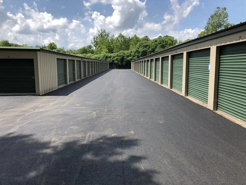 Commercial asphalt parking lot resurfacing